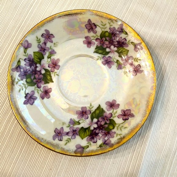 Ucagco Ceramics Violet Tea Cup & Saucer - Picture 5 of 7